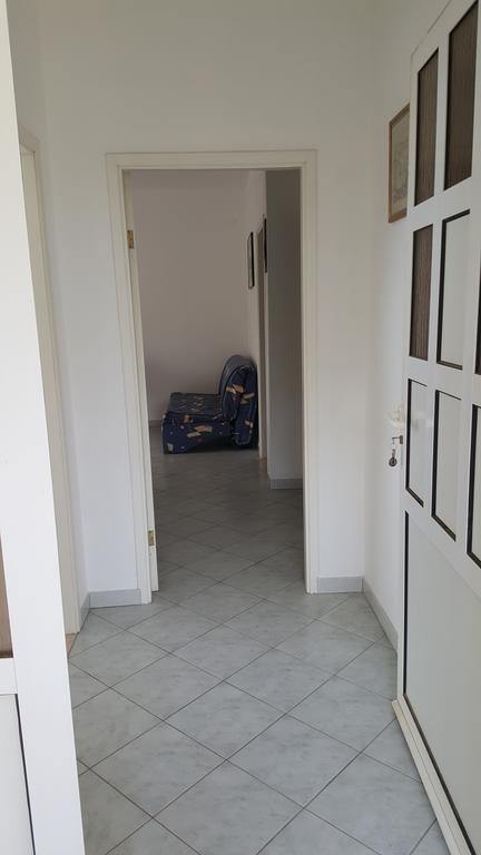 Apartment Marina Razanj Luaran gambar