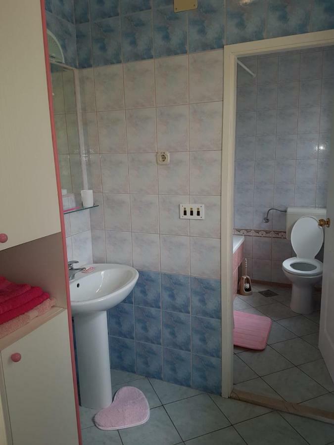 Apartment Marina Razanj Luaran gambar